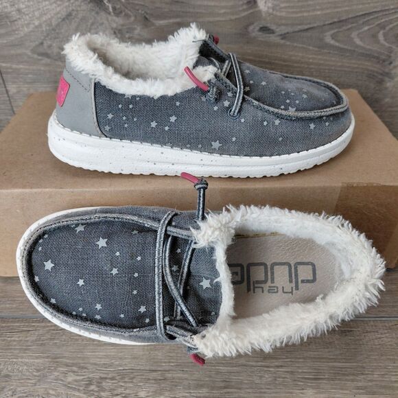Hey Dude Shoes Kids Size K12 Gray Wendy Youth Canvas Slip On Casual Loafers Fur - Picture 1 of 10